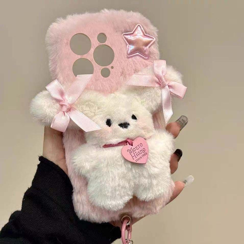 送料無料 iPhone16 ケース 互換品 ふわふわ 秋冬 クマ bear リボン ストラップ付き かわいい レンズカバー ぬいぐるみ アイフォン15 14 14promax 13 12promax Pro 14plus 13Pro 14pro iPhone 11 Pro Max XXS XR XSMAX 7/8plus スマホケース カバー 耐衝撃 楽天海外通販