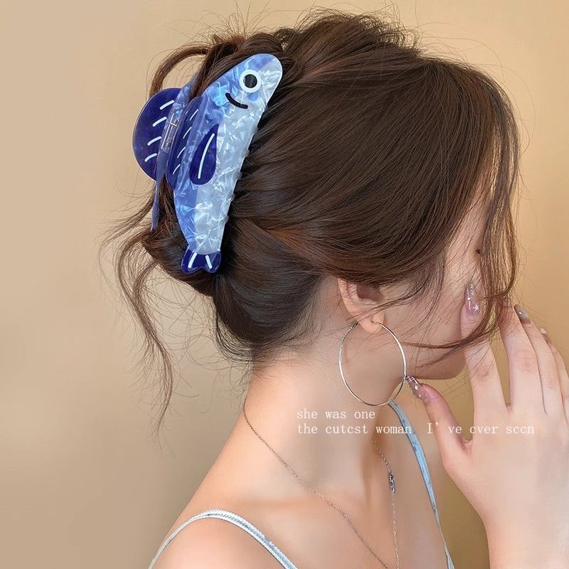 送料無料 ヘアクリップ バレッタ バンスクリップ イワシ 魚 髪どめ かわいい ヘア...