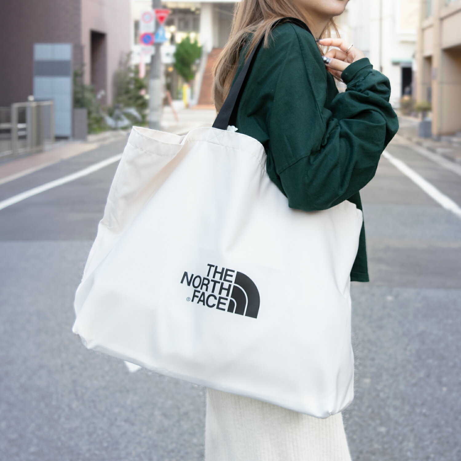 楽天marcadimodaノースフェイス バッグ メンズ レディース トートバッグ クリーム THE SHOPPER BAG II L NN2PP81B-CRE THE NORTH FACE A4対応