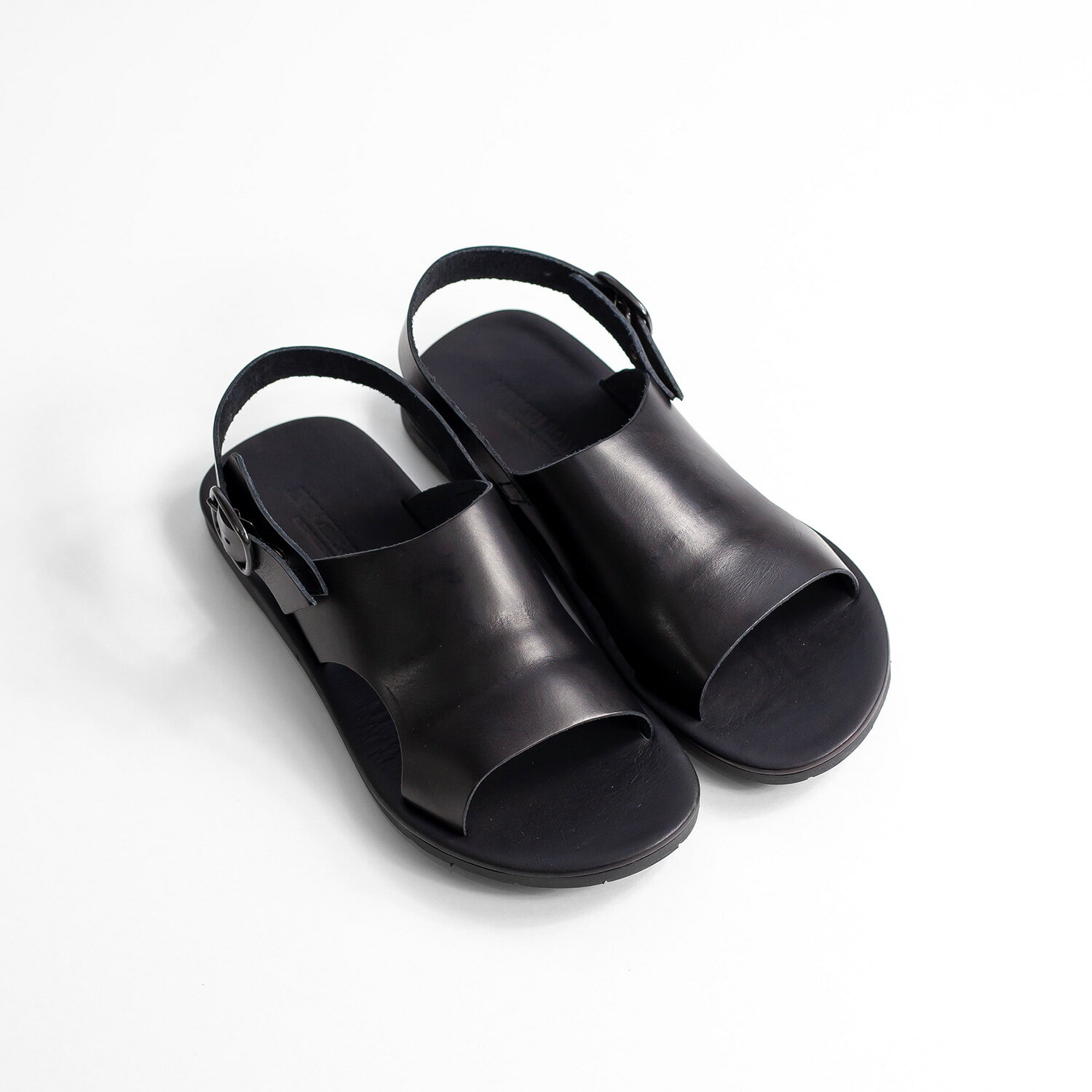 楽天市場】BRADOR ブラドール LEATHER SANDALS レザーサンダル 楽天市場】BRADOR ブラドール LEATHER SANDALS レザーサンダル