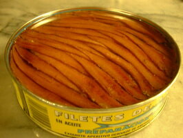 スペインから最高級アンチョビのフィレ450g オルティス社