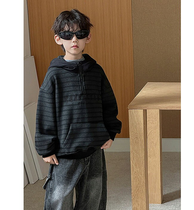 キッズ ジュニア パーカー 男の子 女の子 子供服 小学生 高学年 中学生 長袖 トレ...