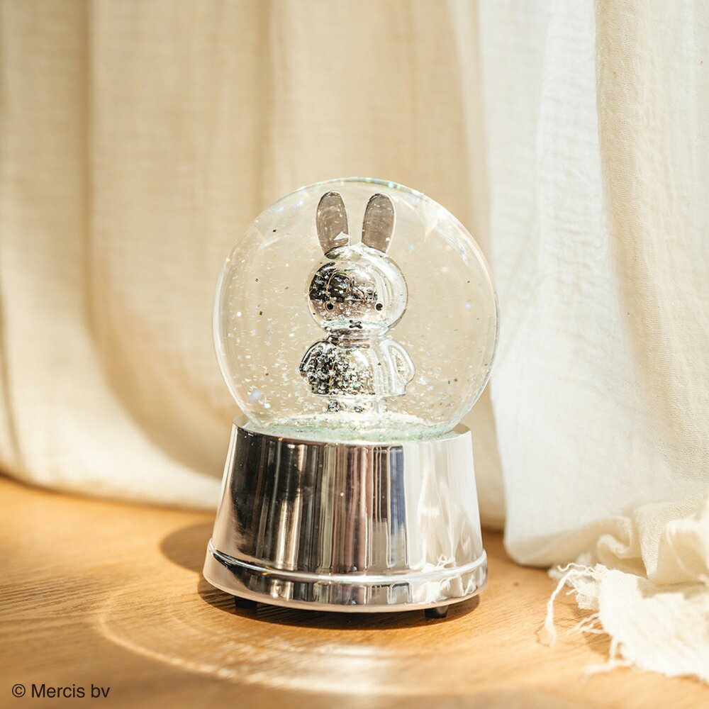 ミッフィーのスノードーム！MIFFY SNOW GLOBE