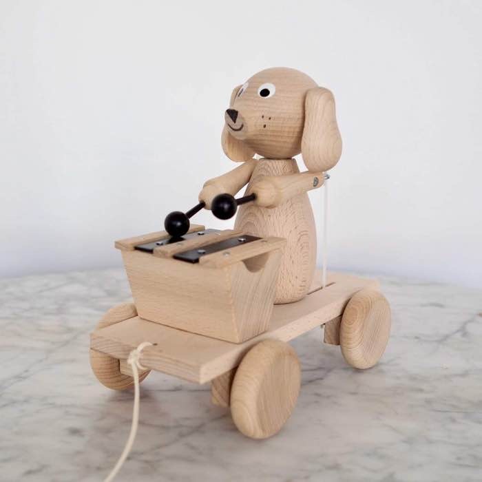 Sarah&Bendlix 木のおもちゃ プルトーイ 鉄琴 木琴 音楽 音が鳴る イギリス チェコ ハンドメイド ベビー ファーストトイ 希少 人気 赤ちゃん グッズ 引っ張る おもちゃ 出産祝い ギフト ベビー用品 ベビーグッズ 誕生日 贈り物 プレゼント かわいい 動物 ねずみ いぬ