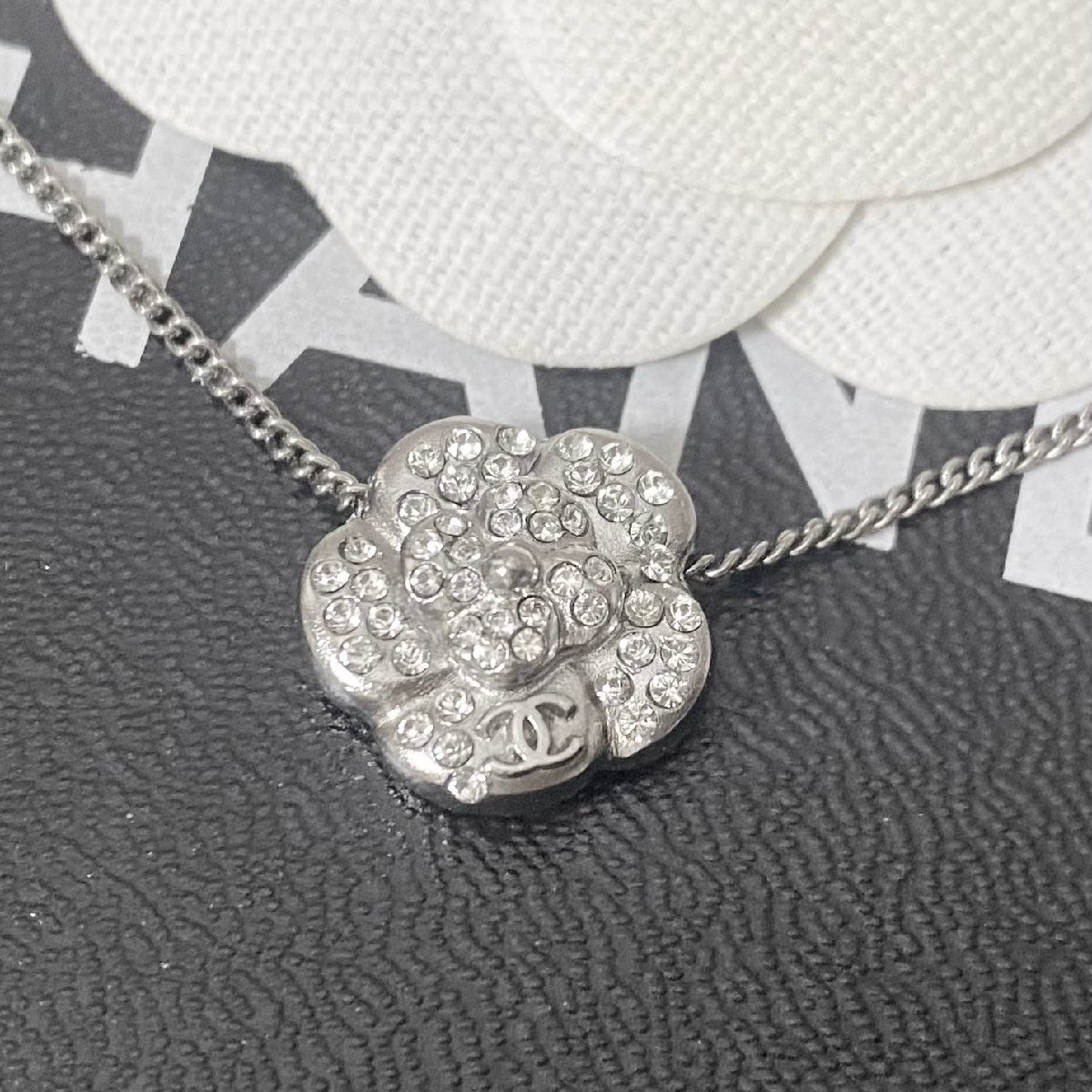 ☆24B 大きなカメリアが映える☆ CHANEL ネックレス シルバー 楽天市場】シャネル カメリア(素材(ジュエリー・アクセサリー