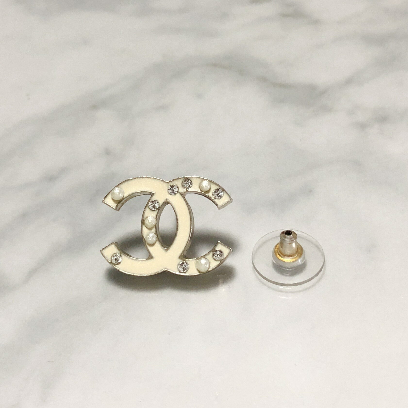 CHANEL パールピアス 片耳 楽天市場】シャネル ピアス 片方の通販