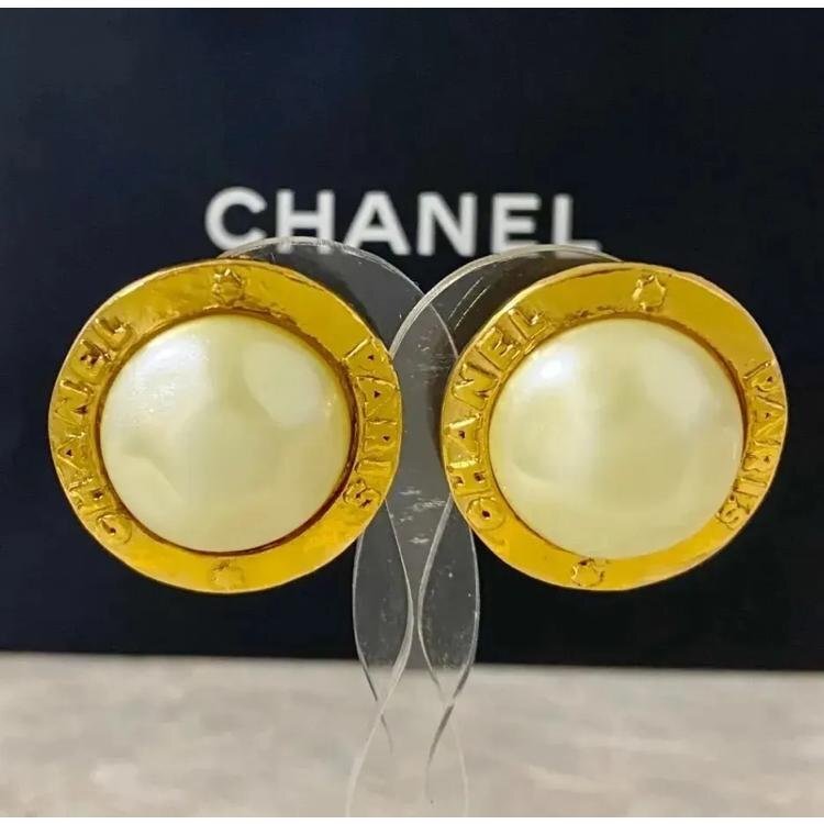CHANEL シャネル イヤリング パール 真珠 スター 星 ゴールド 金 PARIS 丸 【中古】