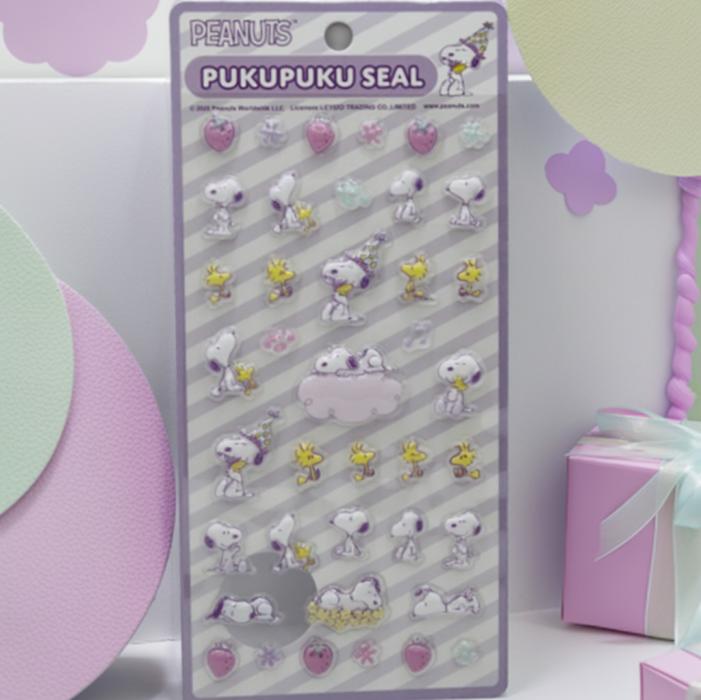 Rakuten - スヌーピーぷくぷくシール NO.3　立体シール かわいい 人気キャラ スヌーピー ウッドストック チャーリー ライナス ルーシー サリー