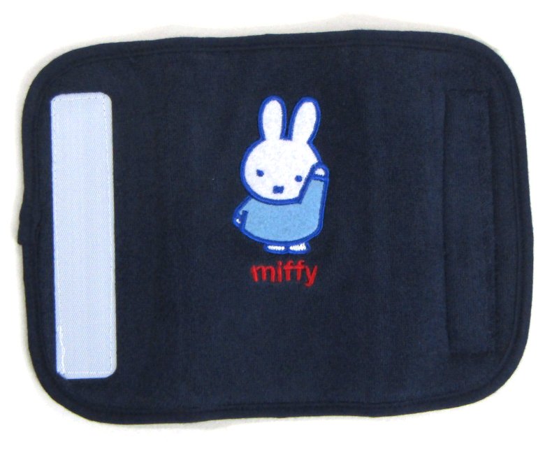 ベルコット『ミッフィー(miffy)リバーシブルベルトカバー』