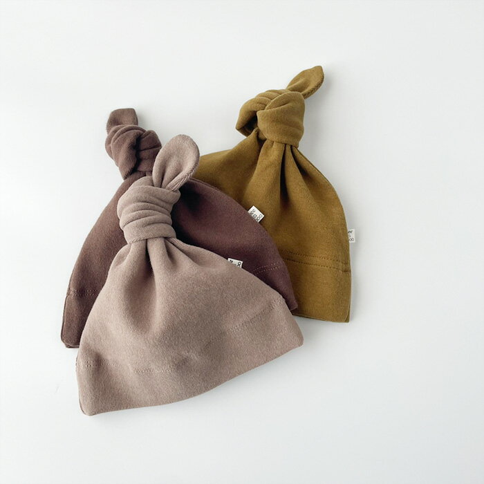 【15日全品P5倍】新生児 帽子 ボンネット 韓国 ベビー服 ビーニー 無地 結び目帽子 ナチュラル くすみカラー ベビー 男の子 女の子 3ヶ月 6ヶ月 ベビーファッション 春秋 送料無料 コットン 出産祝い 出産準備 プレゼント baby gift ハロウィン衣装 マリンキャッスル 3