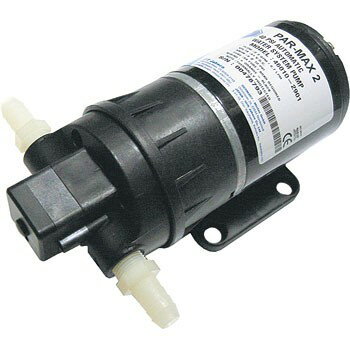 ■吐出量：8.7./分 ■電流：12V/2.5Amp、24V/1.5Amp ■吸排水口径：13mm（1/2"） ■サイズ：95×208×83mm、重さ：1.8kg ■モーター停止水圧：27PSI 【商品の納期について】 《在庫がある場合》 1〜2営業日にて出荷致します。 ※実店舗と在庫を共有しております。 ご注文のタイミングによっては完売・または納期にお時間をいただく場合がございます。 《取り寄せの場合》 メーカーに在庫がある場合は2〜5営業日での発送予定になります。 ご注文をいただいてから、メーカーに在庫確認をいたしますので、 メーカー側の在庫状況により商品をご用意できない場合がございます。 予めご了承ください。 当店からの受付メールを必ずご確認くださいますよう、お願い致します。 ※店頭受け取りにつきまして※店舗での受け渡し・ご来店につきましては、原則ご予約を頂いております。繁忙期のご予約無しのご来店につきましては、受付出来ない場合がございます。予めご了承ください。　