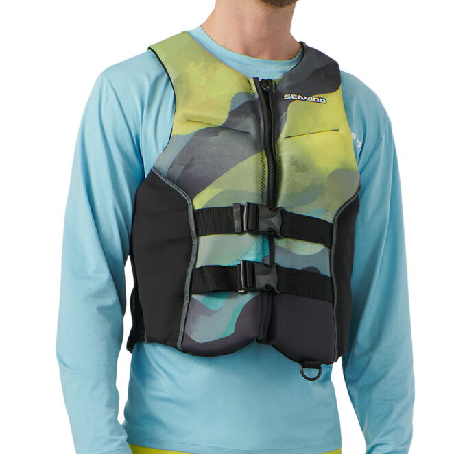 ■Airflow Sunset Edition PFD【SEA-DOO　PFD】 （エアフロー サンセット エディションPFD/ライフ ジャケット　ライフベスト） ■品番：285988 ■小型特殊(PWC)船舶検査対応 ■サイズ（胸囲cm） S：84-94 M：94-104 L：104-114 XL：114-124 2XL：124-135 ※サイズチャートはあくまでも目安になります。 商品によって異なりますので、参考としてください。 ●ゴム不使用、柔軟性、軽量、通気性、速乾性に優れた環境に優しいエコプレン素材。 ●ベストの内側は環境に優しい 100% PVC フリーの Gaia フォームで作られています。 ●エアフローシステム：ライフジャケットの表面を肌から遠ざける内側の EVA 成型。 ●腰部コンフォートゾーン：追加のフォームパッドにより、サポートを強化しながら腰への圧力を最小限に抑えます。 ●メッシュパネル：余分な水を排出し、速乾性と温度調整された快適さを提供します。 ●快適なフィット感。 ●フロントジッパーはYKK製。 ●サイドパネルには伸縮性のある裏地を使用し、快適性を向上させています。 ●アームホールは大きめにカットされており、快適な着心地を実現しています。 ●首の後ろにループを付けて、ゴーグルをベストに取り付けます。 ●キーストラップ用のDリング。 ●シェル： 100% ポリエステル ●断熱材： 100% ガイアフォーム ●小型特殊(PWC)船舶検査対応 【商品の納期について】 《在庫がある場合》 1〜2営業日にて出荷致します。 ※実店舗と在庫を共有しております。 タイミングによっては完売の場合もございます。 予めご了承ください。 【画像についてのご注意】 ※写真の撮り方、パソコン（スマートフォン）の画面環境により、実商品の色みが違って見える場合がございます。 ※メーカーHP画像・カタログ画像を使用している場合も多くございます。 予告なく仕様が変更になる場合がございますので、参考としてください。 また、弊社撮影の画像につきましても、継続モデル等で仕様が変更になっている場合もございます。 画像につきまして、疑問がある場合はお問い合わせください。