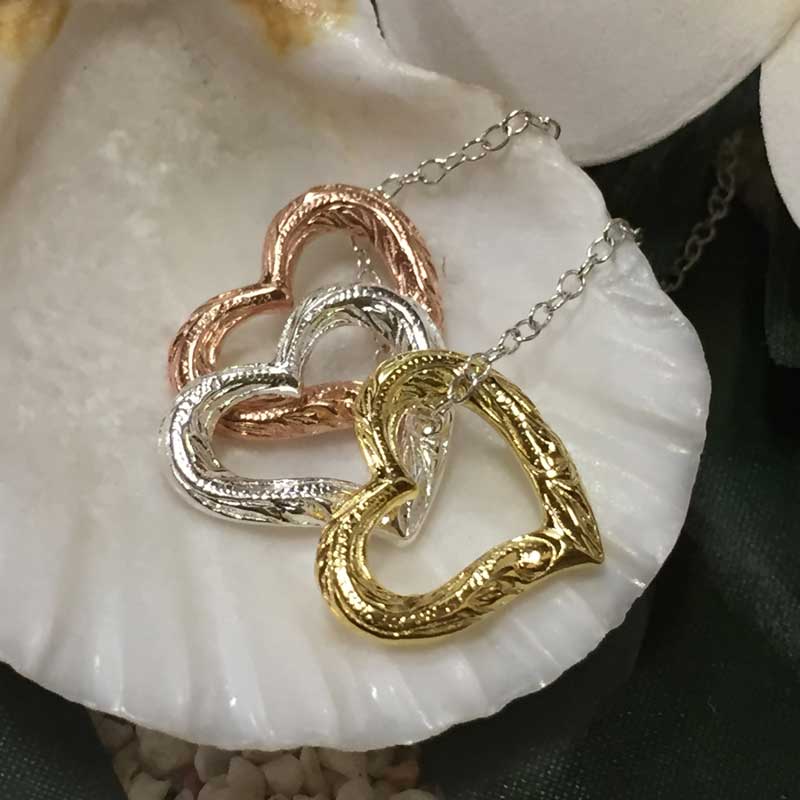 【30日 全商品 ポイント 2倍】 ハワイアンジュエリー シルバー チェーン 付き ペンダント ネックレス 3連ハート イエローシルバー シルバー ピンクシルバ...