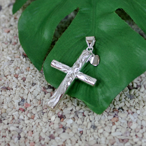 【30日 全商品 ポイント 2倍】 ハワイアンジュエリー シルバーペンダントヘッド クロスプチハート ハワイアンアクセサリー ペンダント ネックレス