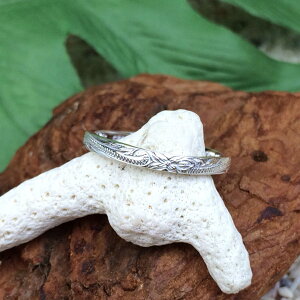 【クーポン利用で最大1、500円OFF】 ハワイアンジュエリー リング シルバー リング プルメリア 2mm リーフ スクロール ヘリテイジ 指輪 925 ペアリング 単品 幅細 ピンキー 大きいサイズ ハワジュ ギフト プレゼント クリスマス 誕生日 バレンタイン