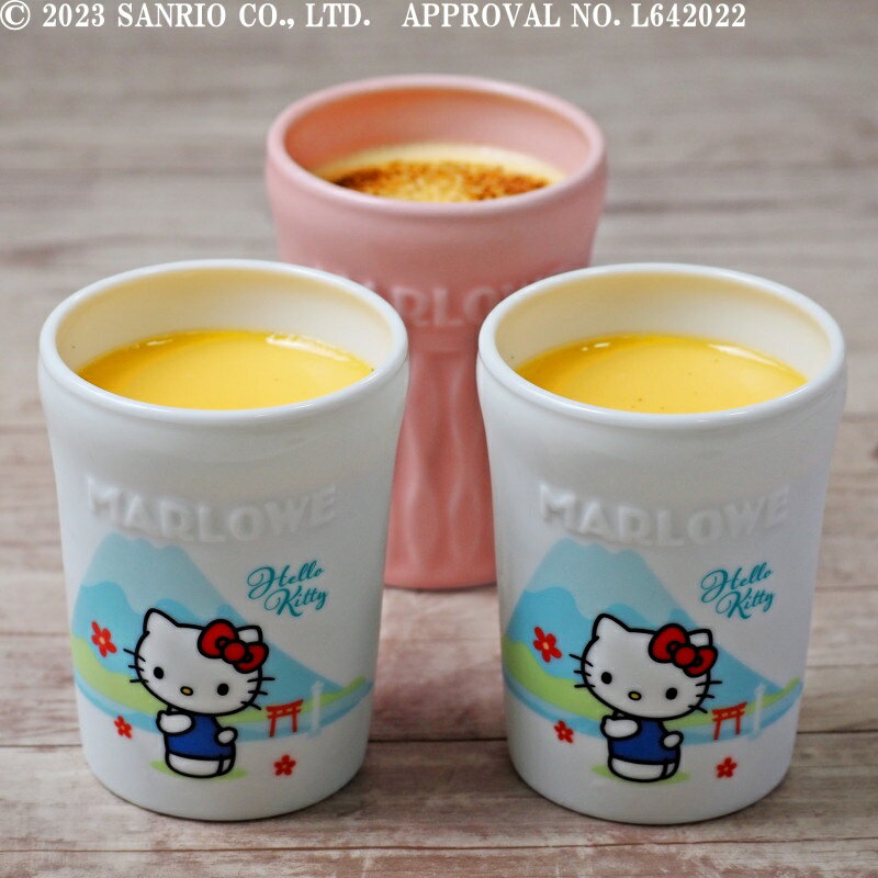 ハローキティ陶器入りプリン3個セットスイーツ　ギフト　プレゼント　洋菓子　プリン　ハローキティ　昔ながらのカスタードプリンのサムネイル