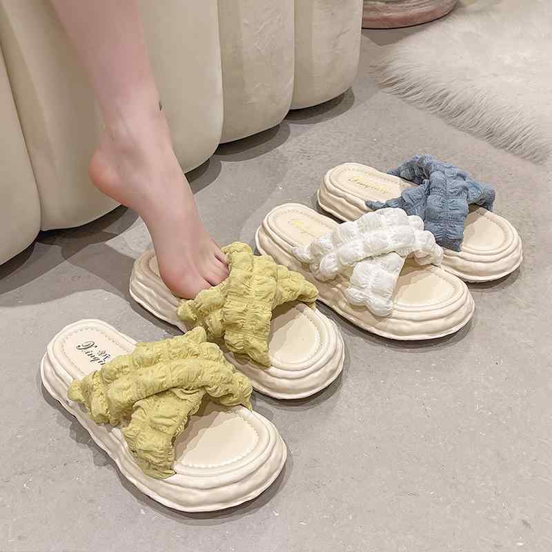 サンダル 厚底 くしゅくしゅ 可愛い クロス ビーサン スリッパ 韓国系 春夏 シューズ 白 ホワイト 青 ブルー 黄色 イエロー 無地 バイカラー ふわふわ 雲 リボン シュシュっぽい ビーチサンダル レトロ ガーリー 人気 個性的 もこもこ くつ