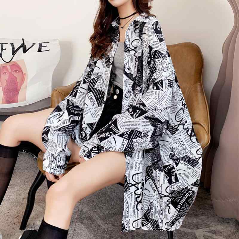 ロングシャツ ブラウス 新聞 雑誌風 レトロ かっこいい 黒 白 モノトーン 長袖 トップス レディース 薄..