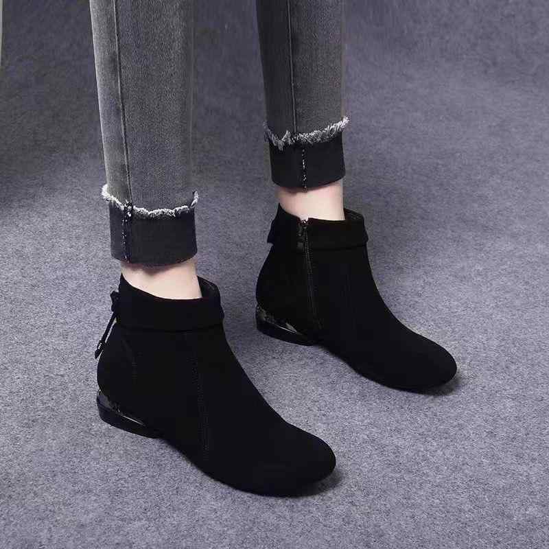 ブーティ シンプル きれいめ 黒 ショートブーツ アンクル丈 韓国系 ブラック ベルベット もこもこ 裏起毛 温かい 秋 冬 シューズ ローヒール 歩きやすい ...