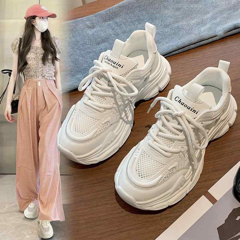 白スニーカー 可愛い 韓国系 ダッドスニーカー レディース シューズ メッシュ 通気性 春夏 ハイテクスニーカー 厚底 白色 ホワイト グレー 灰色 無地 ワントーン 使いやすい 定番 ベーシック 大学生 高校生 夏スニーカー 春スニーカー 通学 通勤