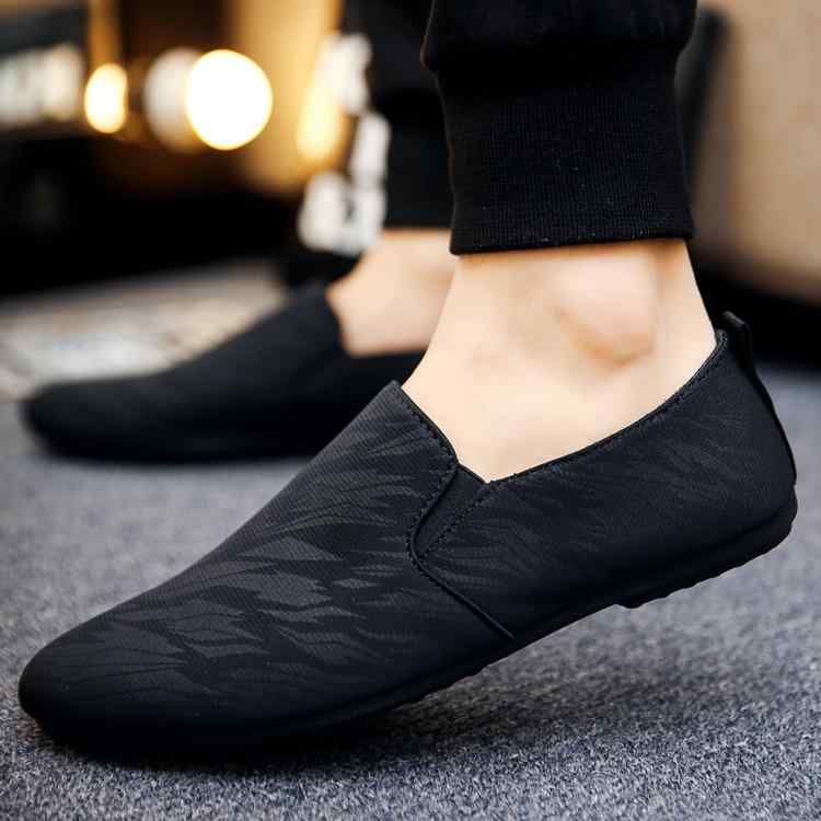 ローファー メンズ おしゃれ スリッポン モカシン 韓国系 黒 青 灰色 白 ブラック グレー ブルー ホワ..