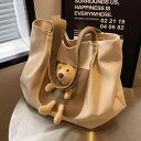トートバッグ くま ぬいぐるみ付 個性的 かわいい キャンバスバッグ 大きい 大型 大学生 学校 通学 バック スクエア型 黒 白 カーキ ベージュ クマさん ...