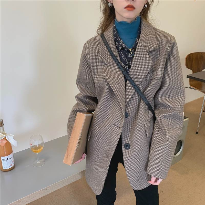 アウター ジャケット レディース テーラードジャケット 春 秋 チェック ミディアム丈 長袖 襟付き ボタン シングルブレスト シンプル カジュアル レトロ 大人 おしゃれ 大人女子 大人可愛い おじジャケット 渋コーデ マニッシュ ボーイッシュ クール かっこいい モダン きれ