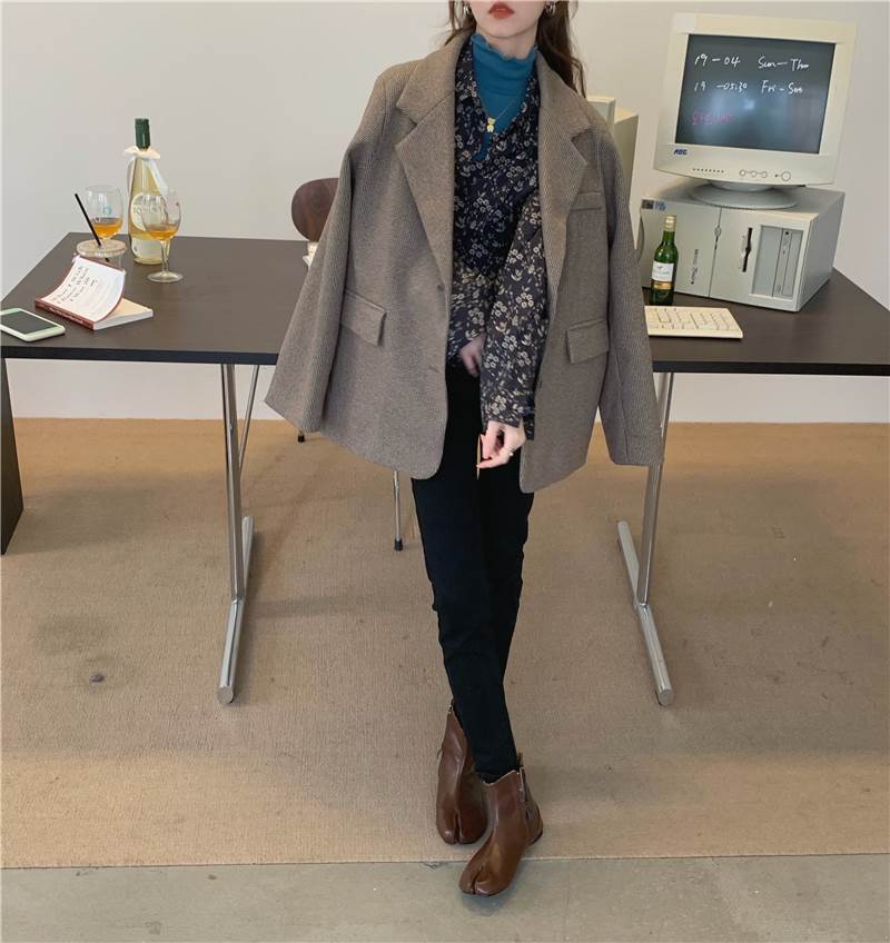 アウター ジャケット レディース テーラードジャケット 春 秋 チェック ミディアム丈 長袖 襟付き ボタン シングルブレスト シンプル カジュアル レトロ 大人 おしゃれ 大人女子 大人可愛い おじジャケット 渋コーデ マニッシュ ボーイッシュ クール かっこいい モダン きれ