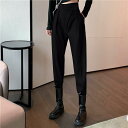 ボトムス パンツ ズボン カジュアルパンツ ストレートパンツ ハイウエスト ワイドレッグ 伸縮性 春 夏 秋 ブラック 黒 無地 ルーズ カジュアル シンプル かわいい ボーイッシュ おしゃれ 大人可愛い 大人女子 お洒落 こなれ感 大人カジュアル きれいめ S M L 10代 20代 30代
