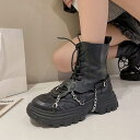 ショートブーツ シューズ レディース ブーツ 靴 黒 ブラック ヒール ローヒール アンクルブーツ レースアップ チェーン 可愛い かっこいい おしゃれ 太ヒール 大人可愛い カジュアル かわいい 通勤 学生 女子会 こなれ感 10代 20代 30代 春 秋 冬 トレンド かわいい 脚長