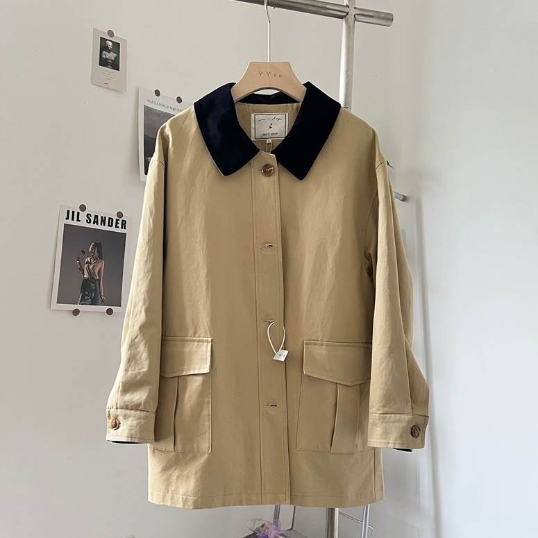 2色 ジャケット アウター バイカラー 薄手 トレンチ風 ステンカラー 上着 アウター べっ甲ボタン 大人可愛い きれいめ シンプル 上品 おしゃれ お洒落 かっこいい こなれ感 クール レディース ミディアム丈 長袖 襟付き 主役級 存在感 フォーマル オフィス 無地 春 秋 20代のサムネイル