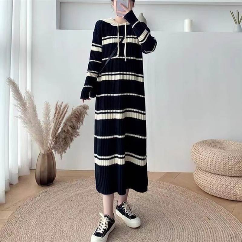 2色 ニットワンピース ワンピース レディース ロング丈 ボーダー 袖あり 長袖 フード シンプル カジュアル 綺麗め 大人 上品 おしゃれ お洒落 かっこいい...