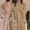 もこもこ ルームウェア ガウン 羽織 着る毛布 かわいい ガーリー おしゃれ 個性的 あたたかい モコモコ パジャマ 部屋着 寝巻き ピンク グリーン 花 フラ...