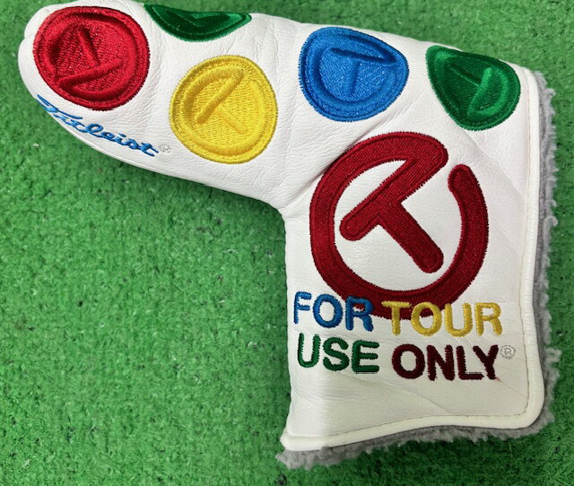 中古品 スコッティーキャメロン サークルT ダンシング マルチカラー ホワイト パターカバー ピンモデル