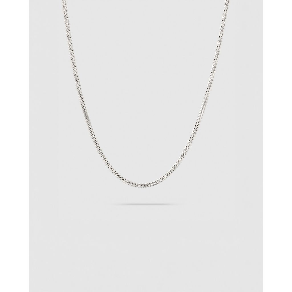 ,,,,TOM WOOD Curb Chain M-20.5-100264トムウッドTOM WOODCurb Chain M-20.5-100264カーブチェーンMは、クラシックでありながらモダンなデザインに、当社オリジナルのロック機構を組み合わせたチェーンです。トムウッドのチェーンはすべて、クラシックとモダンが融合したユニセックススタイル。単独で存在感のあるアクセサリーとして身に着けるのも良し、他のネックレスと組み合わせるのも良し。【当店の商品について】お客様に自信を持って、おすすめできる商品のみ取り扱っております。 日本製のものやインポートブランドを中心にアメカジ、ストリート、キレイめ、アウトドア、スポーツ、シルバーアクセサリー、スニーカーや帽子など幅広いセレクトにて展開しております。ランキング上位商品、人気商品、お得な訳ありアウトレット商品、お買い得な値引き・割引き・セール商品、ポイント変倍商品はお問い合わせが多く、 数に限りがありますので、お早目にお買い求めください。【以下のような方に多くご利用いただいております。】様々な商品を取り揃えている為、20代 30代 40代 50代 60代の方にご利用頂いております。 メンズブランドが多いですがユニセックスで着用できる商品を意識してセレクトしております。アクセサリーは、ギフトで御購入頂くお客様も非常に多いです。シンプルなものデザイン性の高いもの、若い世代向けのデザインなど、豊富に取り揃えておりますので、ぜひごゆっくりお買い物をお楽しみくださいませ。2