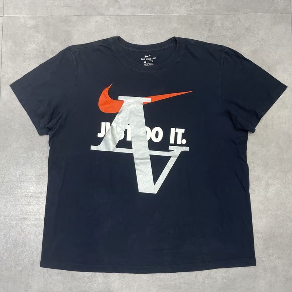 Rakuten - VOO LINEAGE 1ST ANNIVERSARY SP TEE【22】