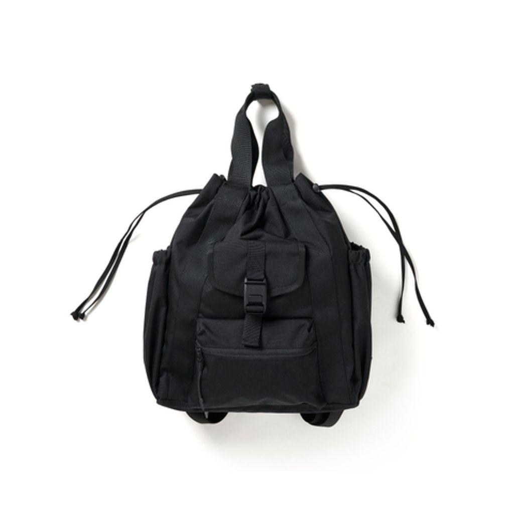 BAICYCLON by Bagjack DRAWSTRING BACKPACK BCL-76 バイシクロン バッグパック 〈バイシクロン〉 BAICYCLON by BagjackDRAWSTRING BACKPACKBCL-76説明(Size)H37 W32 D12cm素材(Outer fabric)500D CORDURA NYLON(Inner fabric)210D NYLON AIR TIGHTNESS COATING【当店の商品について】お客様に自信を持って、おすすめできる商品のみ取り扱っております。 日本製のものやインポートブランドを中心にアメカジ、ストリート、キレイめ、アウトドア、スポーツ、シルバーアクセサリー、スニーカーや帽子など幅広いセレクトにて展開しております。ランキング上位商品、人気商品、お得な訳ありアウトレット商品、お買い得な値引き・割引き・セール商品、ポイント変倍商品はお問い合わせが多く、 数に限りがありますので、お早目にお買い求めください。【以下のような方に多くご利用いただいております。】様々な商品を取り揃えている為、20代 30代 40代 50代 60代の方にご利用頂いております。 メンズブランドが多いですがユニセックスで着用できる商品を意識してセレクトしております。アクセサリーは、ギフトで御購入頂くお客様も非常に多いです。シンプルなものデザイン性の高いもの、若い世代向けのデザインなど、豊富に取り揃えておりますので、ぜひごゆっくりお買い物をお楽しみくださいませ。 2