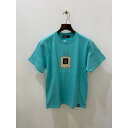 UN 5 TEE Tシャツ