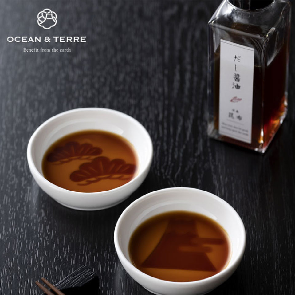 OCEAN&TERRE オーシャンテール だし醤油セットF ギフトセット☆食べ物 詰め合わせ 北海道日高昆布醤油 焼津鰹醤油 愛媛県真鯛醤油 誕生日 出産内祝い 結婚内祝い 結婚祝い 引き出物 お祝い お返し 快気祝い プレゼント お中元 marry-gift-10097913 【公式】ギフトフィールドマリー サンプル画像2