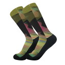 お得なクーポン 送料無料 漂う秋(ソックス) ソックス ユニセックス アクセサリー アート カラフル 秋 霞 漂い 雰囲気 詩一 ★★★