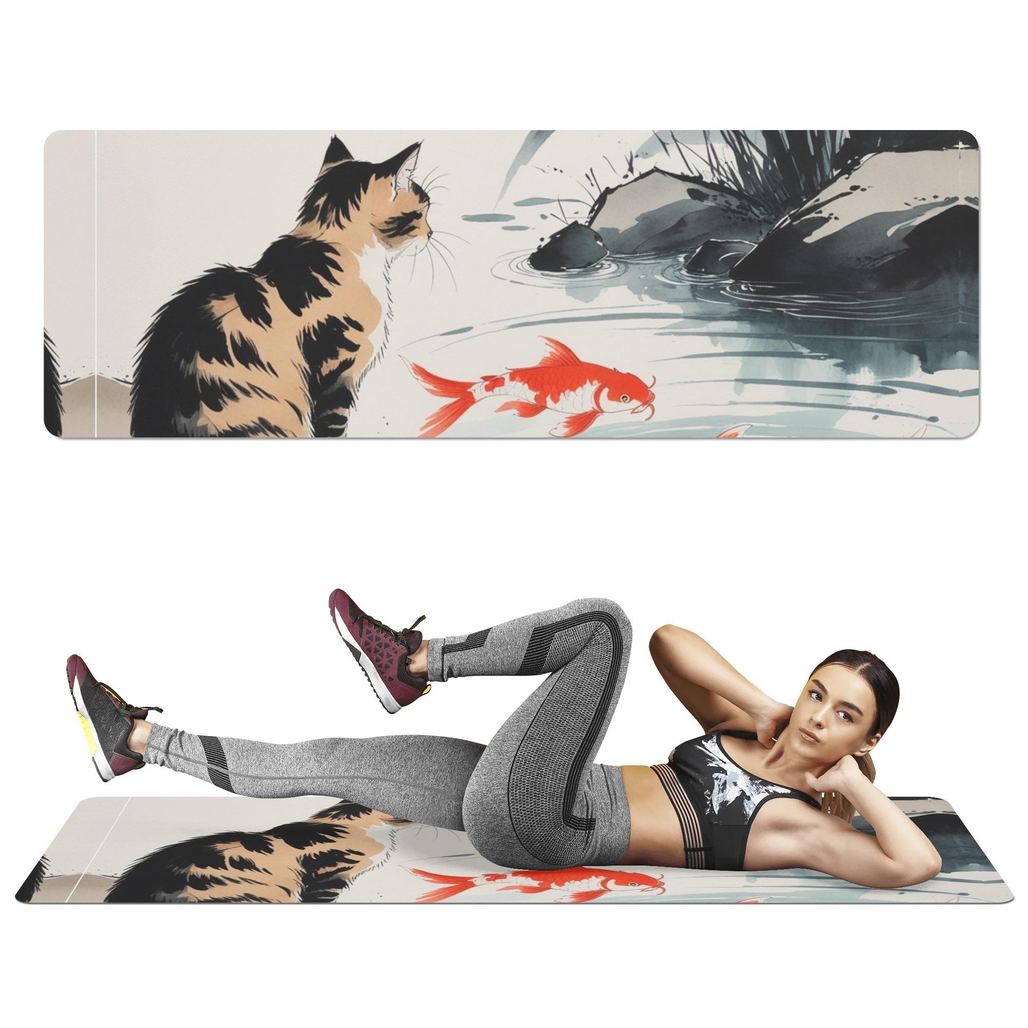 お得なクーポン 送料無料 水墨画風ブラウンタビー猫と鯉(ヨガマット) ヨガマット ユニセックス ホーム..