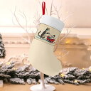 お得なクーポン 送料無料 レトロな猫の冬の思い出(クリスマスソックス) クリスマスソックス ユニセックス アクセサリー 動物 猫 冬 雪 ギフト 贈り物 普段使...