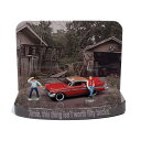 ジョニーライトニング Christine 1958 プリムス Fury Dirty Version Diorama 1/64 スケール | ダイキャストカー ダ...
