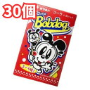 駄菓子の定番、ココアシガレットの姉妹品です。 棒状のラムネはコーラ味です。ひと箱6本入です。