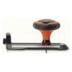 神沢鉄工（カンザワ）円カッターS型　K-701　穴あけ範囲φ40〜210mm板厚8mm（ベニヤ3mm）