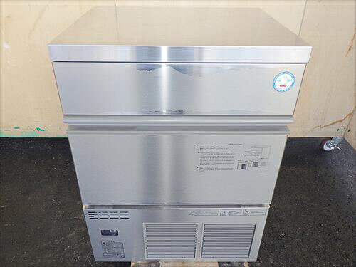製品仕様表メーカー福島工業型式FIC-A65KV寸法W630×D500×H850mm年式2015年電源単相100V (50/60Hz)電動機定格消費電力350/400W重量65kg備考全体的に使用に伴う細かい傷あり左側面に小さな凹み、左右側面に多数の腐食跡あり天板に腐食跡・サビ跡・落としきれない汚れ跡あり正面パネル・扉に多数のフィルム剥がれあり扉パッキンに落としきれない汚れあり送料について当商品は送料が別途かかります。都度お見積りをさせていただきますのでご連絡のほどお願いいたします。保証について当商品は商品到着後1週間が保証期間となります。当店の許可無く、お客様自身でメーカー等の修理機関に依頼し修理を行った場合の修理代金については一切負担いたしませんのでお気を付けください。初期不良があった場合は修理等対応させていただきますが、商品金額を超える場合は返品にて対応させて頂きます。火災・地震・水害・落雷・その他天災地変・公害等による故障または損傷、電気・ガスの種類の違いかかった工事費用に関しては保証対象外となります。中古品につき、新品と比較して経年劣化は必ずございます。経年劣化が理由での返品には対応致しかねますのでご了承ください。在庫について店舗と連動している為、在庫切れの場合がございます。発送について重量40kg以上、サイズ幅1500mm以上の大型商品は、配送時のトラブルを避けるために、全て「最寄りの西濃運輸営業所止めでの発送」の形を取らせて頂いております。また試運転の為、7営業日ほどお日にちを頂いております。