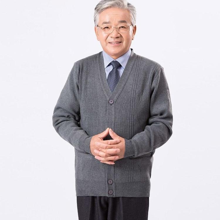 シニア ニットカーディガン メンズ Vネック 長袖 ボタン 秋服 薄手 羽織り ライトアウター インナー 秋物 無地 シンプル 大きいサイ maruk2010-10057238 maruk shop サンプル画像2