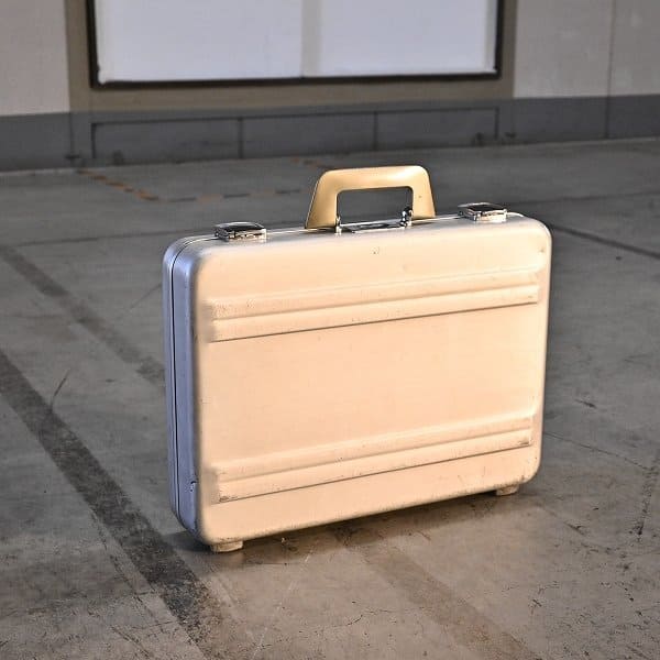 楽天市場】ゼロハリバートン アタッシュケース ブラックの通販 楽天市場】ゼロハリバートン アタッシュケース ブラックの通販