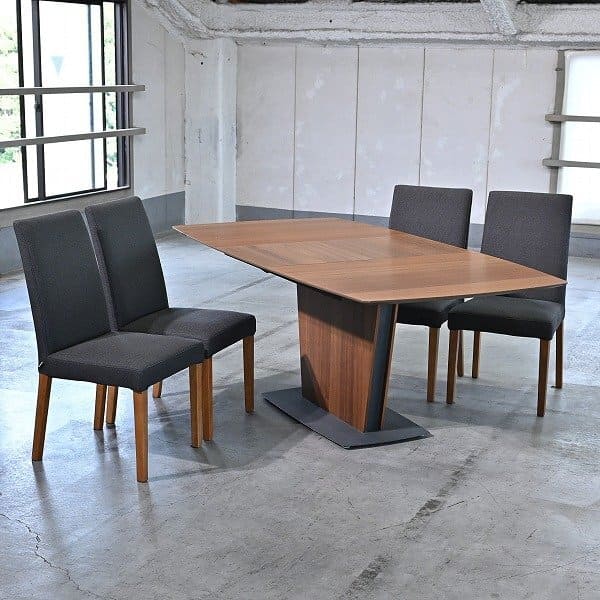 Boconsept 61万「ミラノ/ジェノヴァ」ダイニング5点セット 拡張テーブル チェア モートン・ゲオーセン Milano GENOVA ボーコンセプト 【中古家具/中古インテリア/USED家具ユーズド家具/リサイクル】のサムネイル