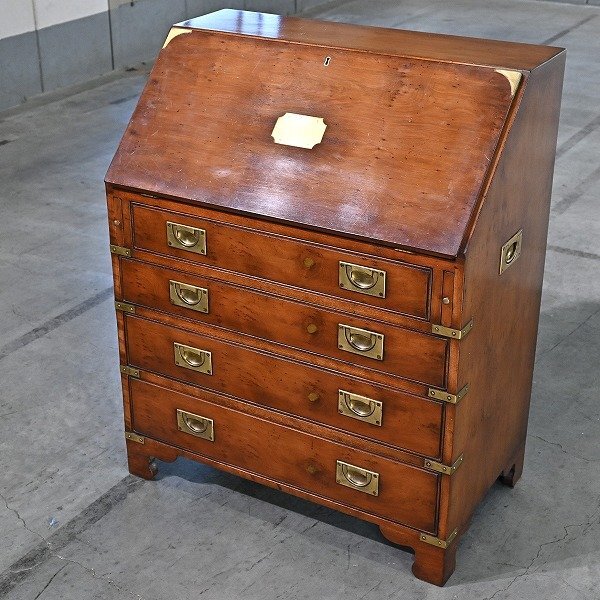 Harrodsデパート Kennedy社 ライティングビューロー 西洋イチイ材 真鍮 チェスト 引き出し ドロワー 収..